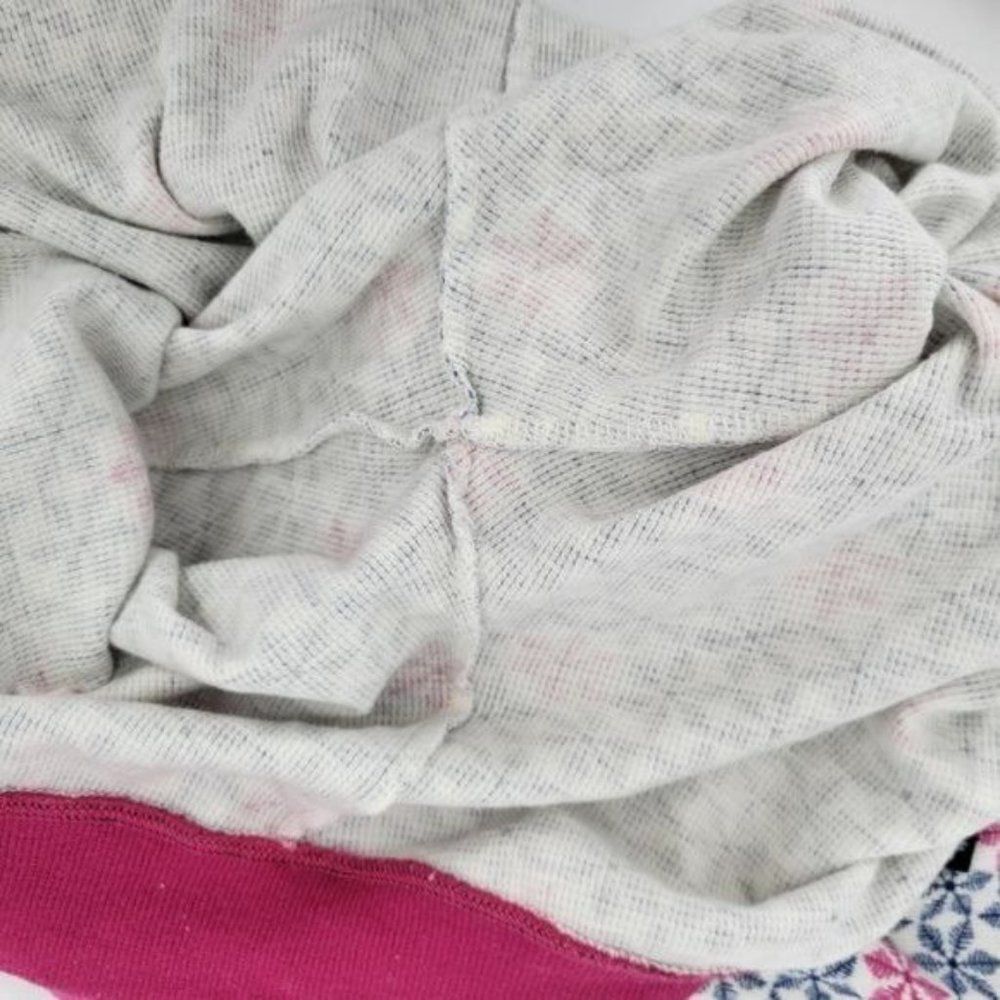 Tommy Hilfiger Pink and White Snowflake Christmas Pajamas - Picture 11 of 14